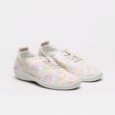 Arcopedico Women's Lanin Shoe 10 color available