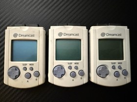 SEGA Lot Genesis 32X, Dreamcast Wired Controllers, VMU Memory Cards UNTESTED