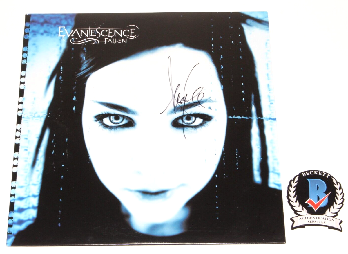 AMY LEE SIGNED EVANESCENCE 'FALLEN' ALBUM VINYL RECORD BECKETT