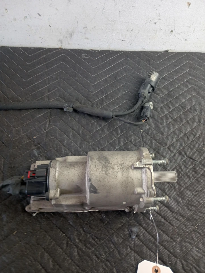 Dodge Challenger 2018 3,6 L tracción trasera bomba de dirección asistida motor usado OEM 38010120 Foto 2 de 4