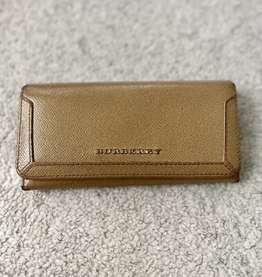Authentic BURBERRY Khaki Grain Leather Women Wallet