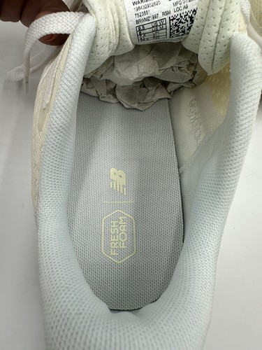 New Balance Damen Fresh Foam Arishi V4 Running S - Größe 9,5 weiß/elfenbein 👀lesen - Bild 21 von 24