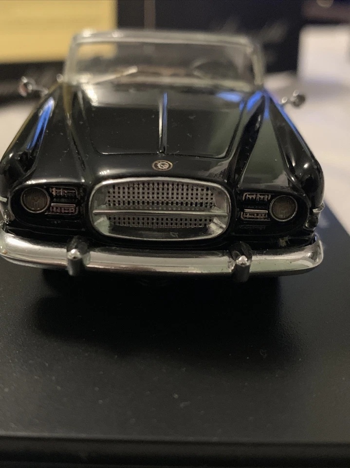 AUTOMODELLO CAR MODEL OF 1956-1958 DUAL GHIA - HOMAGE LIMITED EDITION OF 24 - Image 2 of 4