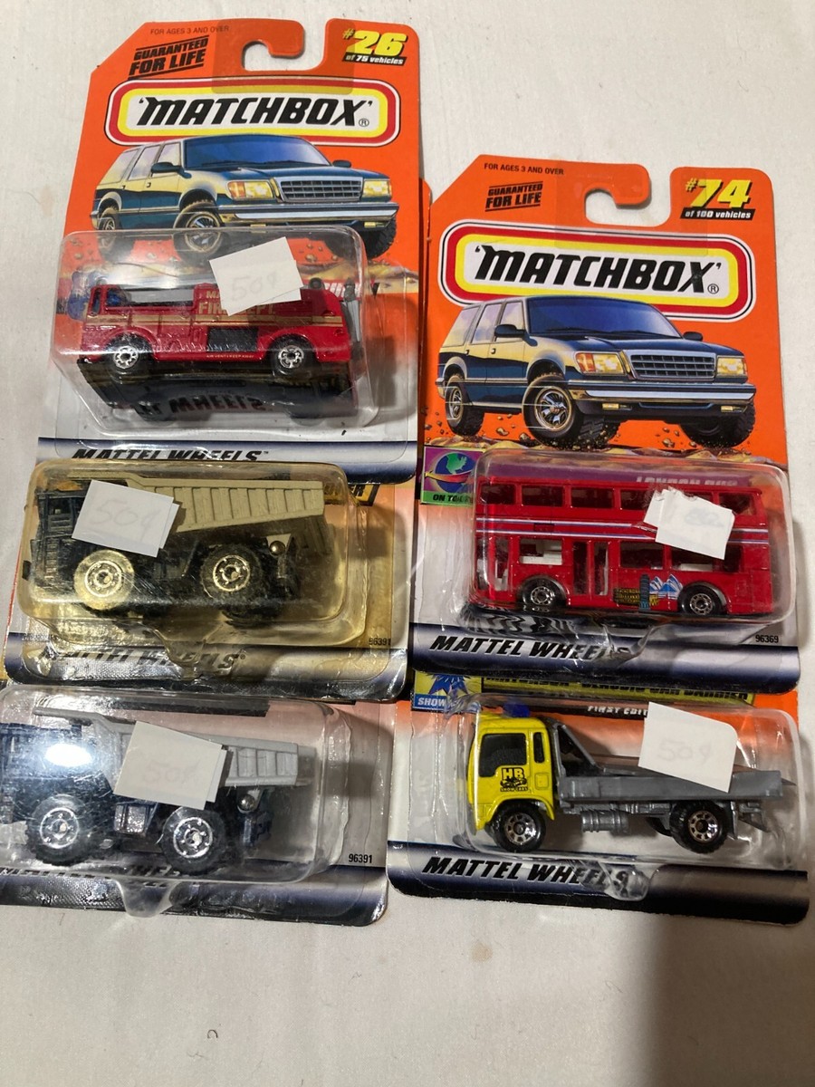 希少　海外　Matchbox Specials  ミニカー 2023 MATCHBOX 70 YEARS SPECIAL EDITION TOYOTA 4RUNNER & PORSCHE