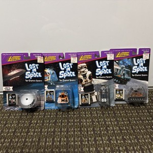 Complete Set of 4 Lost in Space Classic Series with Film Clip Sealed Card 1998