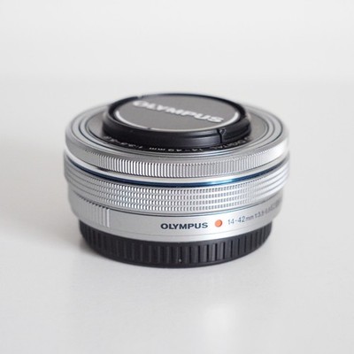 Olympus M.Zuiko 14-42mm 1:3.5-5.6 EZ silber, MFT, Micro Four Thirds