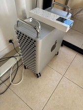2019 Apple Mac Pro 16-Core 3.2 GHz Xeon 192GB RAM 8TB SSD AMD Radeon Pro W6800X
