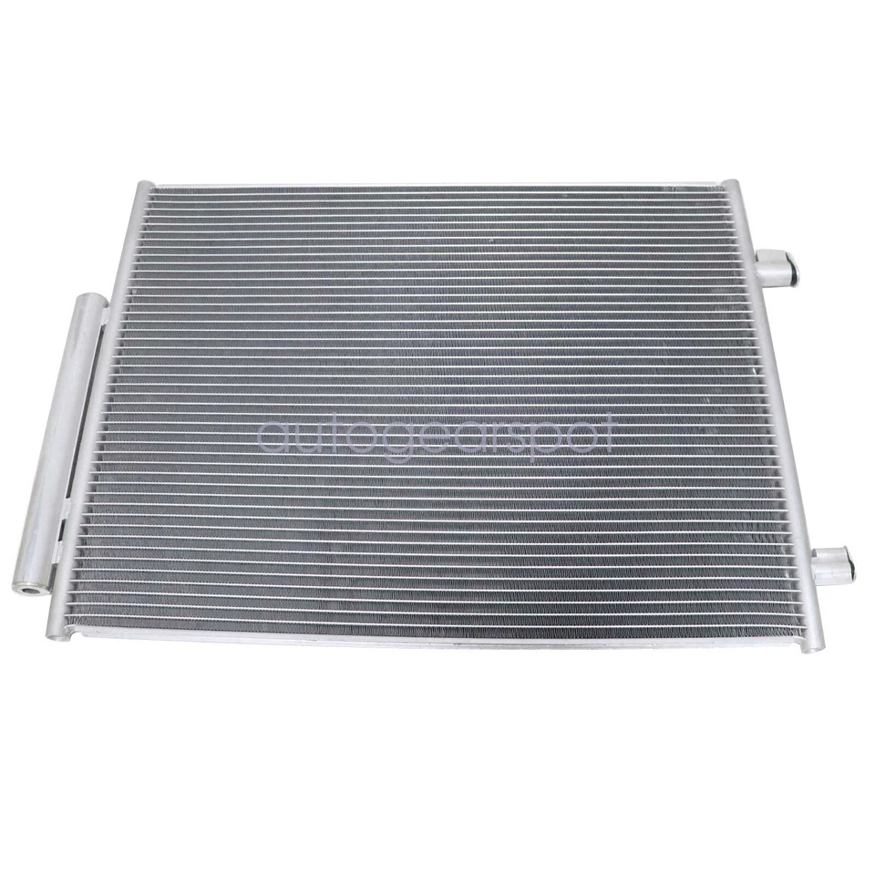 Condensador de aire acondicionado para Alfa Romeo Giulia Stelvio 2017-2024 2,0 L L L4 Foto 2 de 4