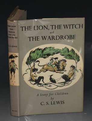 C S Lewis The Lion The Witch And The Wardrobe Illustrated Narnia
