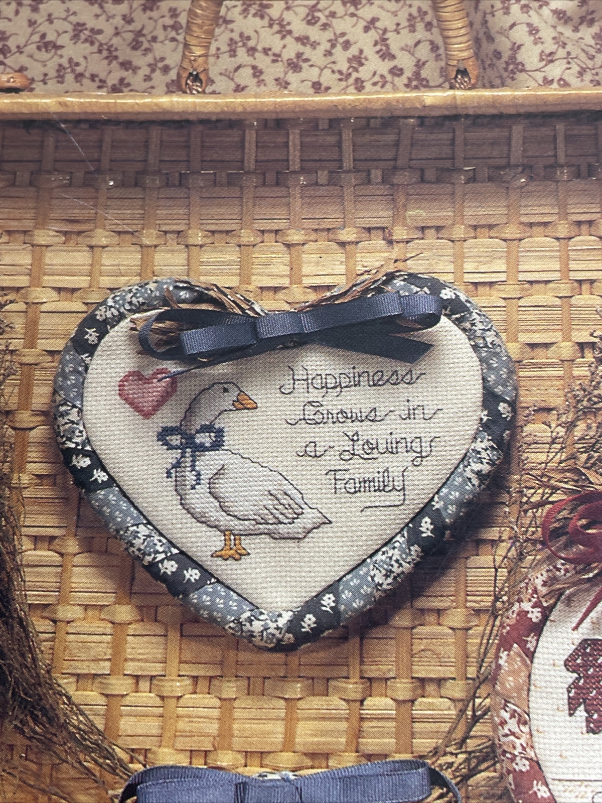 J & P Coats Cozy Country Cross Stitch Pattern