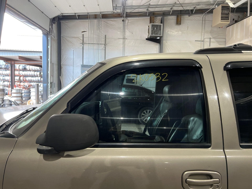 2000 - 2006 GMC Yukon Driver LH Left Pewter Metallic-11U Power Door Shell Foto 2 de 4