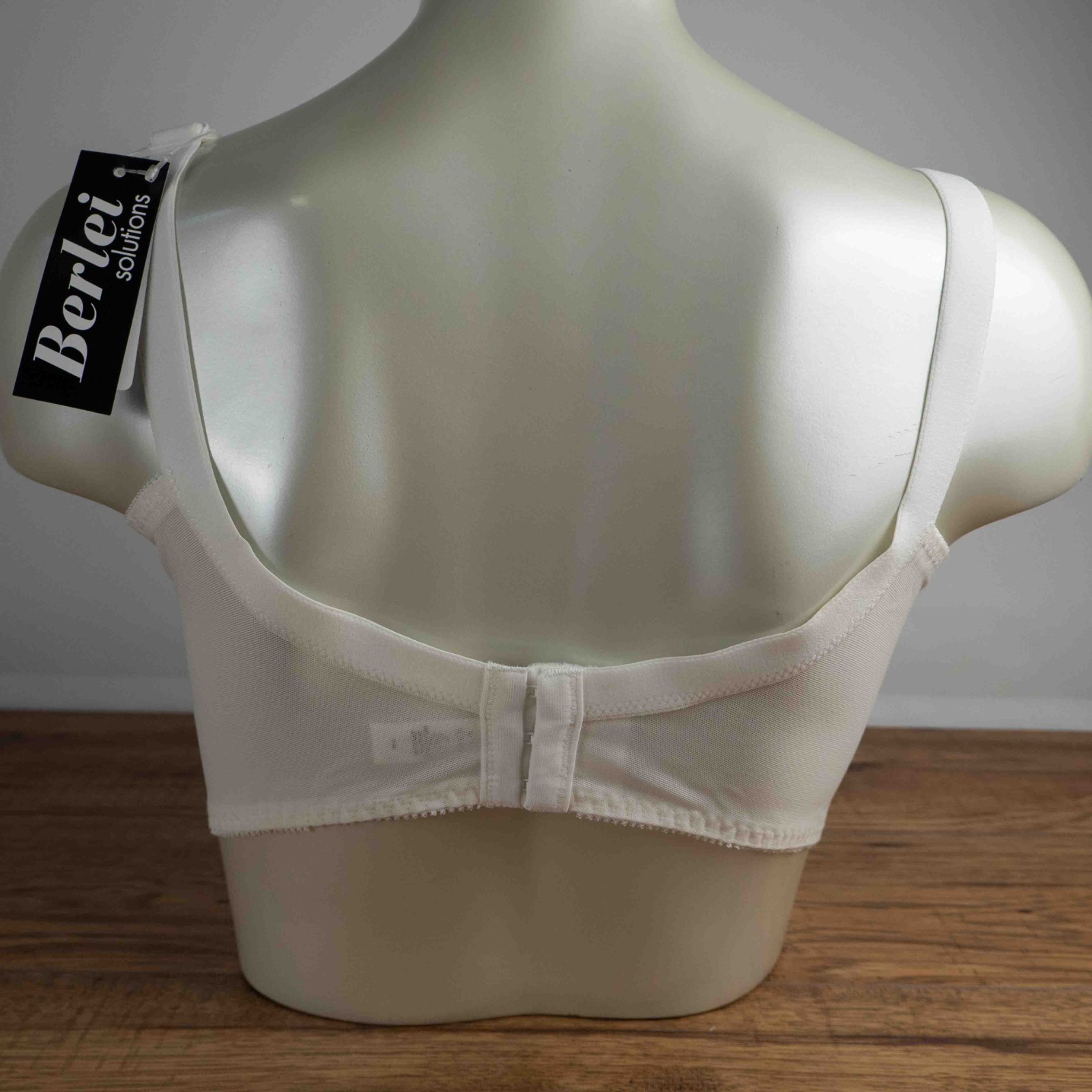 Berlei Solutions White Floral Non Padded Side Wired 42C Bra New In Box image 4
