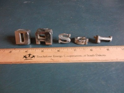 Vintage Metal Car Emblem Letters Lot D A S G L Lot  25-34-C