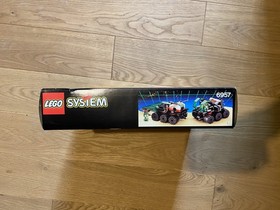 LEGO Space Police 6957 - Solar Snooper, complete with original box inc inlay and OBA