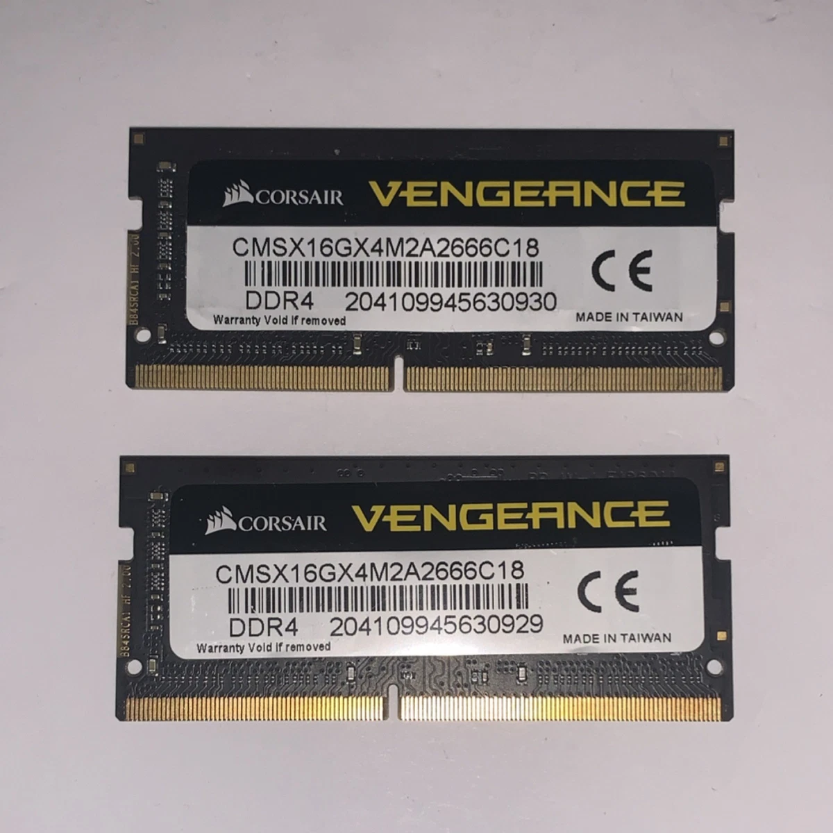 Corsair PC4-21300 (DDR4-2666) Bus Speed Computer RAM 16 GB