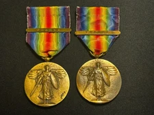 One WW1 US Victory Medal with Ribbon And France Service Bar Original
