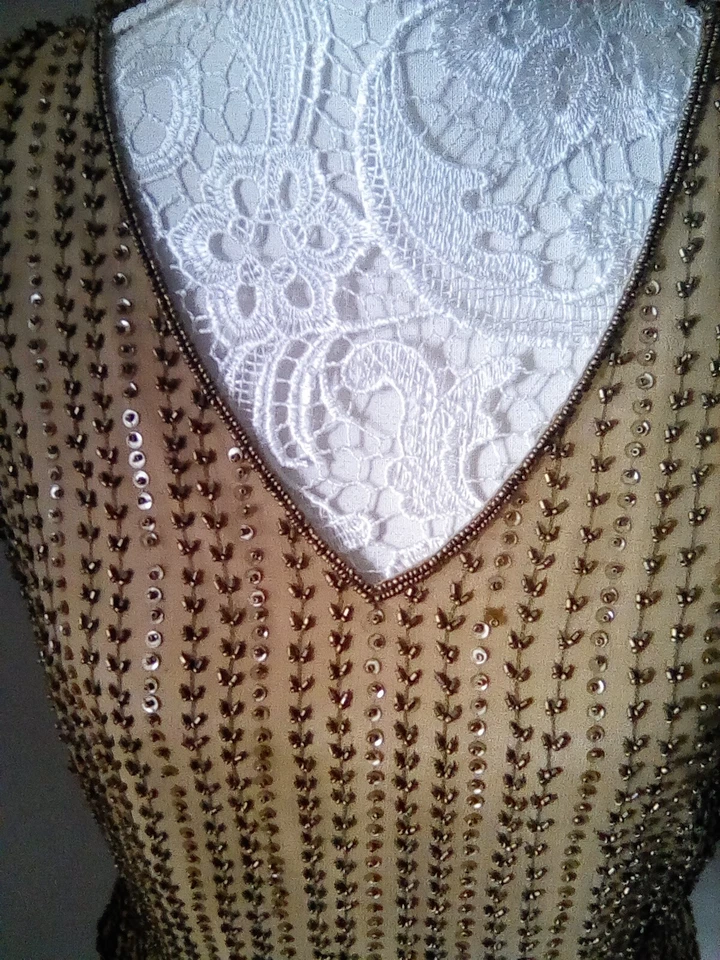 Viyella Pure Silk Green Sequinned  Formal Sleeveless Top . Sz8. Vintage - Image 3 of 4