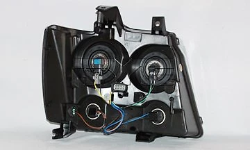 Conjunto de faros izquierdo para Chevrolet Suburban 1500 2007-2014 TYC 2008 2009 2010 Foto 2 de 2