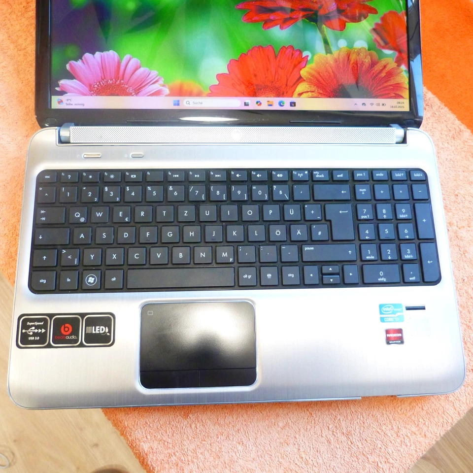 HP DV6 6 BEATSAUDIO METALL 15 Zoll l 1TB SSD Windows 11 PRO QUAD i7 Mit Mängeln - Bild 4 von 4