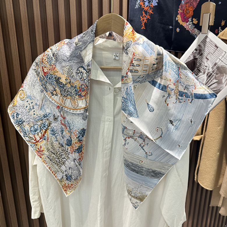 Pure 14 Momme Twill Silk Bandanna Scarf Wrap Blue soar Print Square Shawl 35