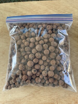 1 lb Mother Earth Expanded Clay Pebbles, Growing Media