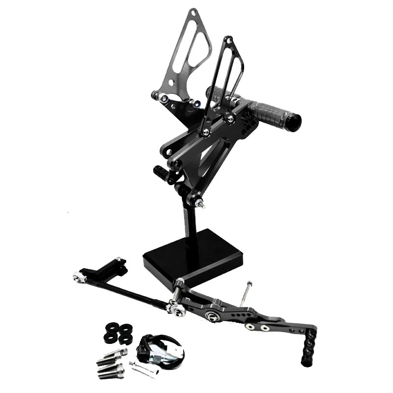 Juegos traseros CNC estribo negro para TRIUMPH Daytona 675/Street Triple 06-12 Foto 2 de 4