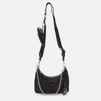 Prada ReEdition 2005 Schultertasche schwarz Nylon und Saffiano Leder