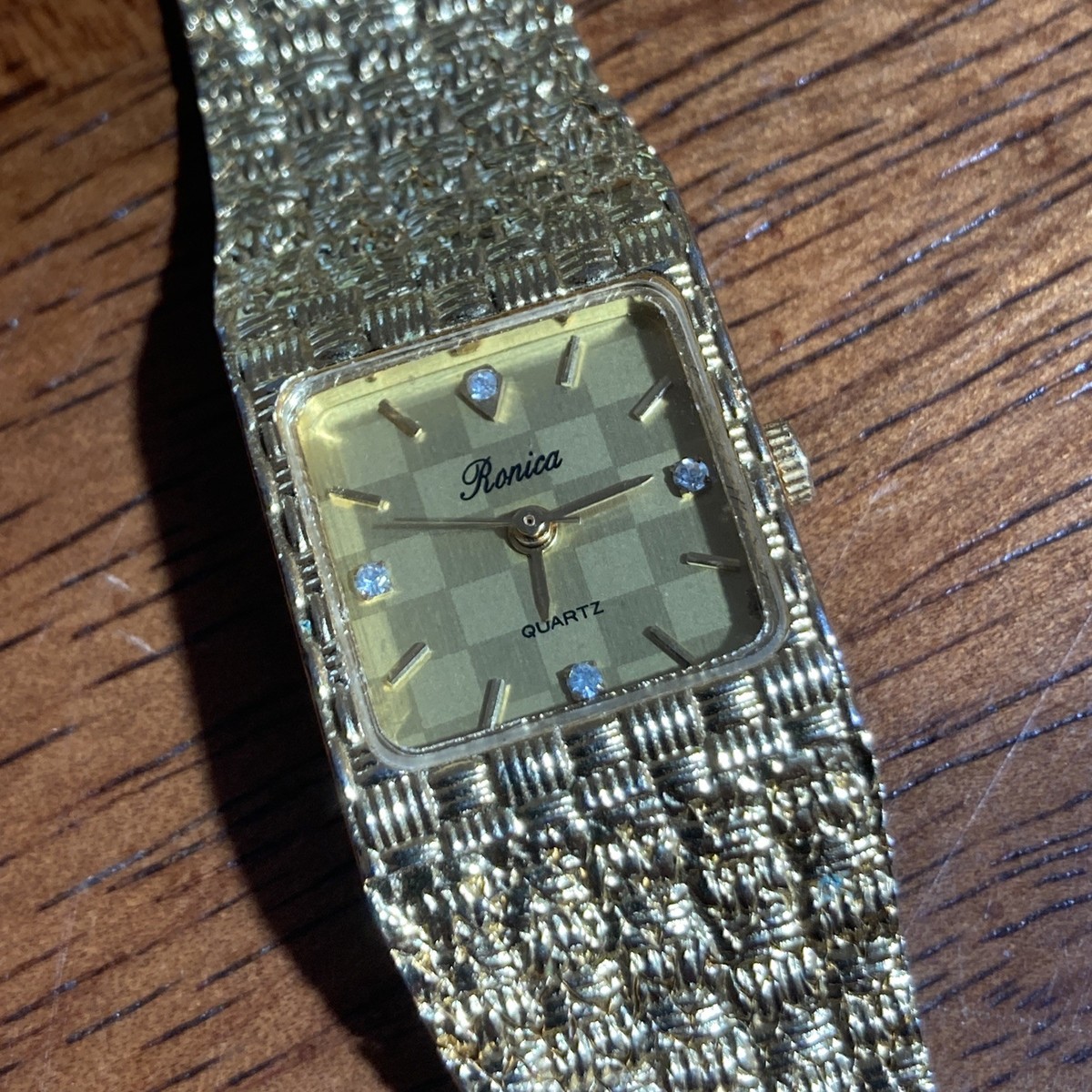 Vintage Ronica Ladies Watch Braided Gold Tone Band  display picture 3