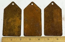 3 Very Rusty Primitive Metal Hang Tags Lot Art Antiques Vintage Crafts #4808