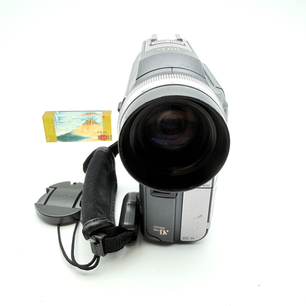 Sony Handycam DCR-PC300 MiniDV Camera Carl Zeiss 3.0MP Bluetooth