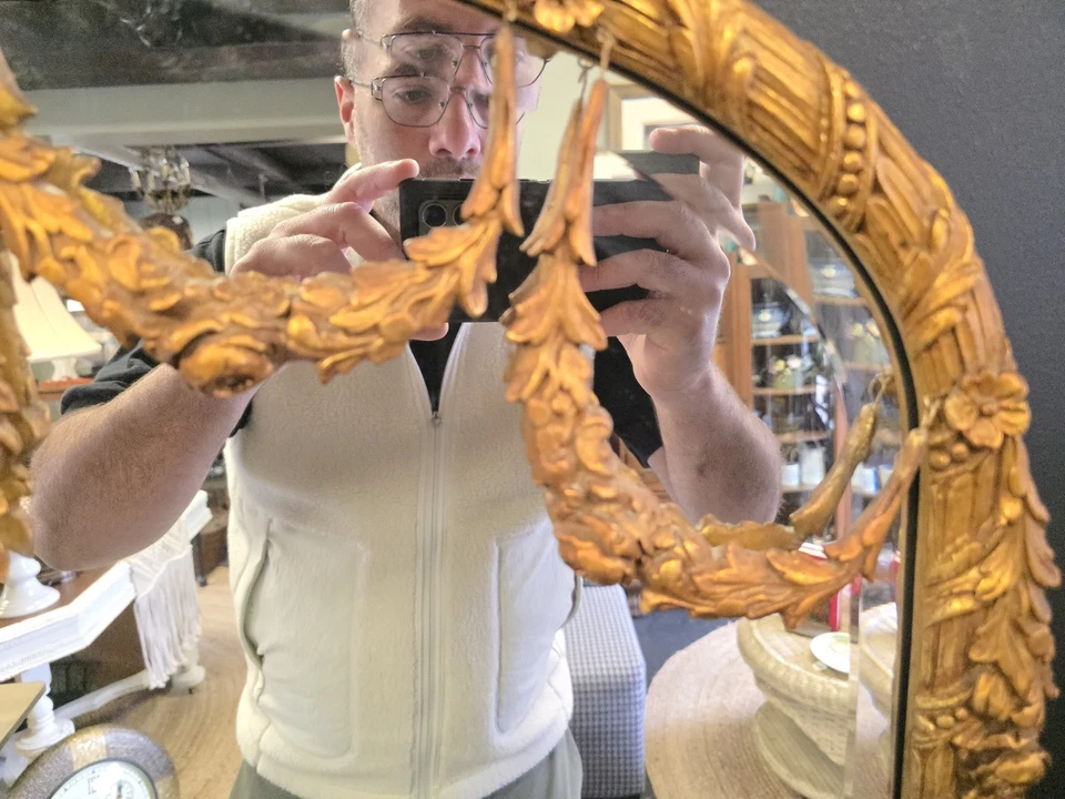 Beautiful!! Vintage/Rococo/ Louis XvI Style Mirror Guilded Dark Gold - Image 3 of 4