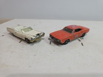 VINTAGE 1981 GENERAL LEE AND BOSS HOGG CADILLAC - ERTL - US MADE