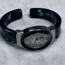 Geneva Womens Quartz Watch Marbled Bangle Bracelet Oval Dial Japan Movt