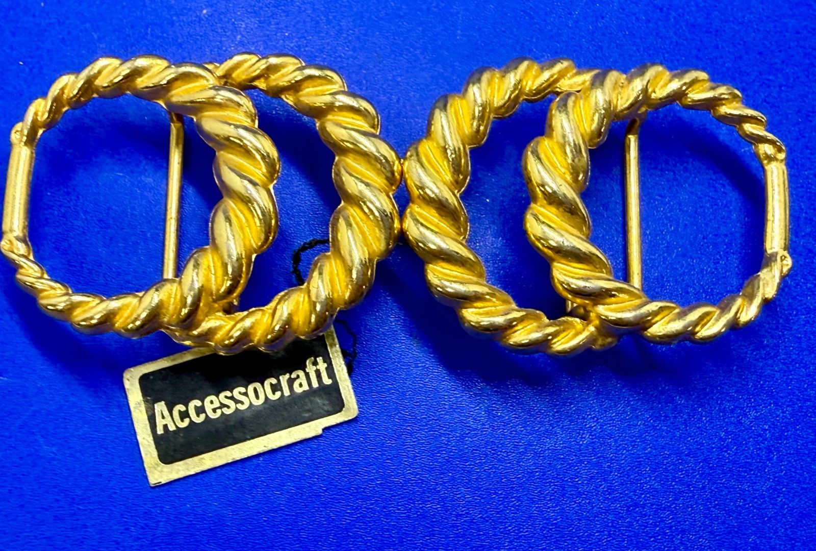 Twisted Rope Openwork Interlocking Two Piece Gold… - image 1