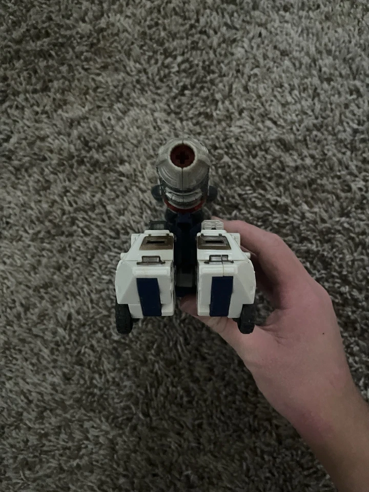 Figura Transformers Cybertron Ultra Class Defense Red Alert 2005 - Incompleta Foto 3 de 4