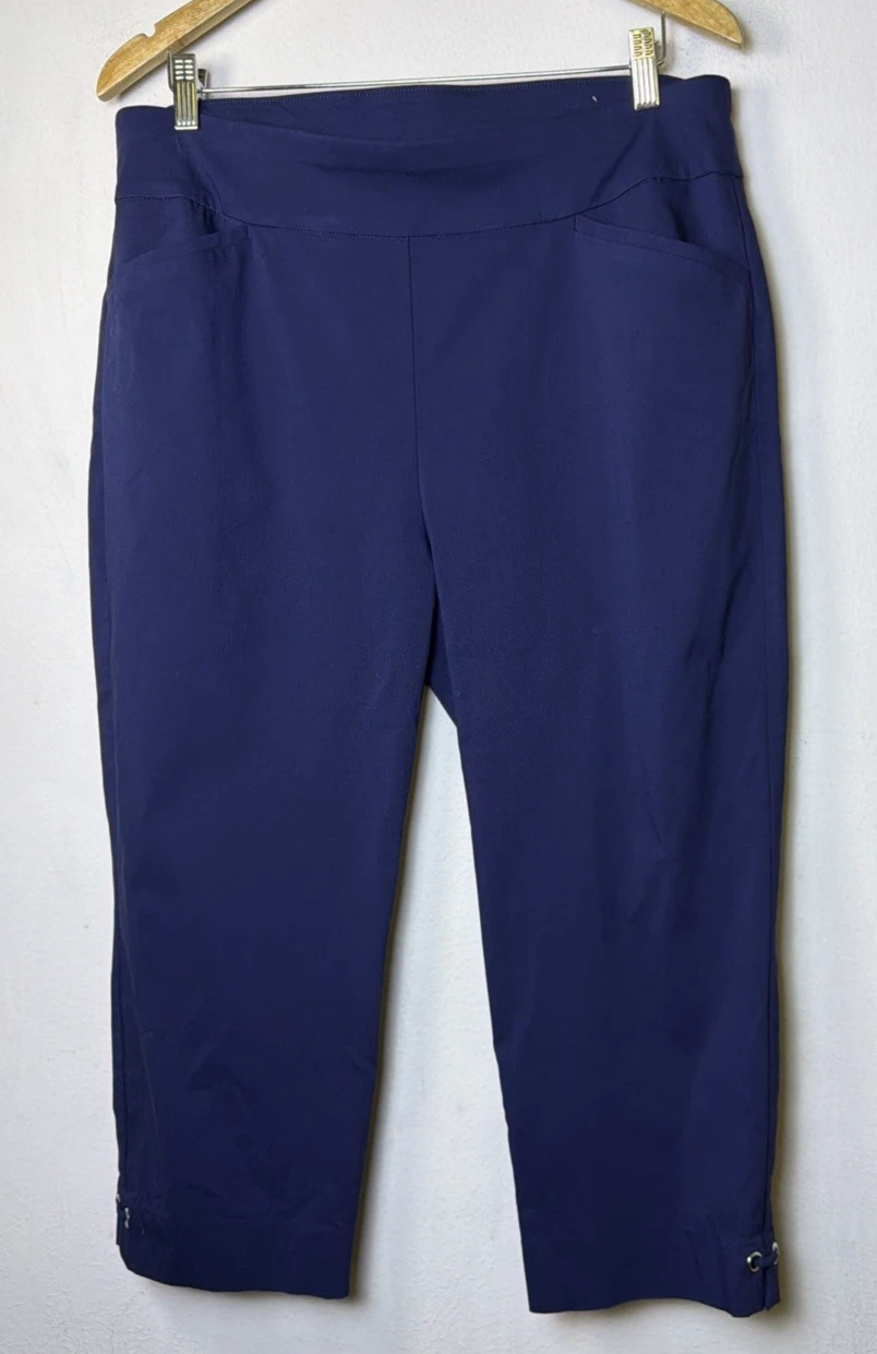 Chico's 2.5 perfect stretch Slimming Pull On resort Bermuda shorts vacation 14
