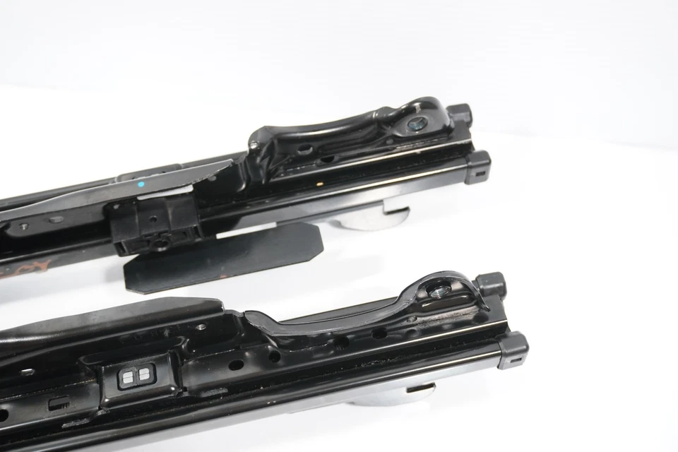 SAAB 9-5 NG 2011 pasajero delantero derecho asiento eléctrico rieles de oruga Foto 4 de 4