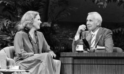 Actress Liv Ullmann during an interview on The Tonight Show 1985 Old Tv Photo 4