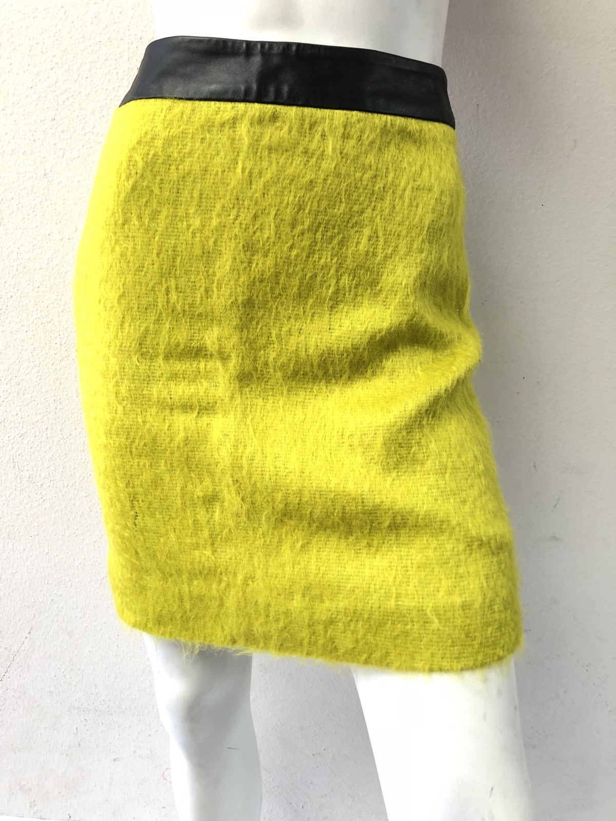 Milly Original New York Ribbon Wool Mohair Contrast Trim Mini Skirt $280 Leather