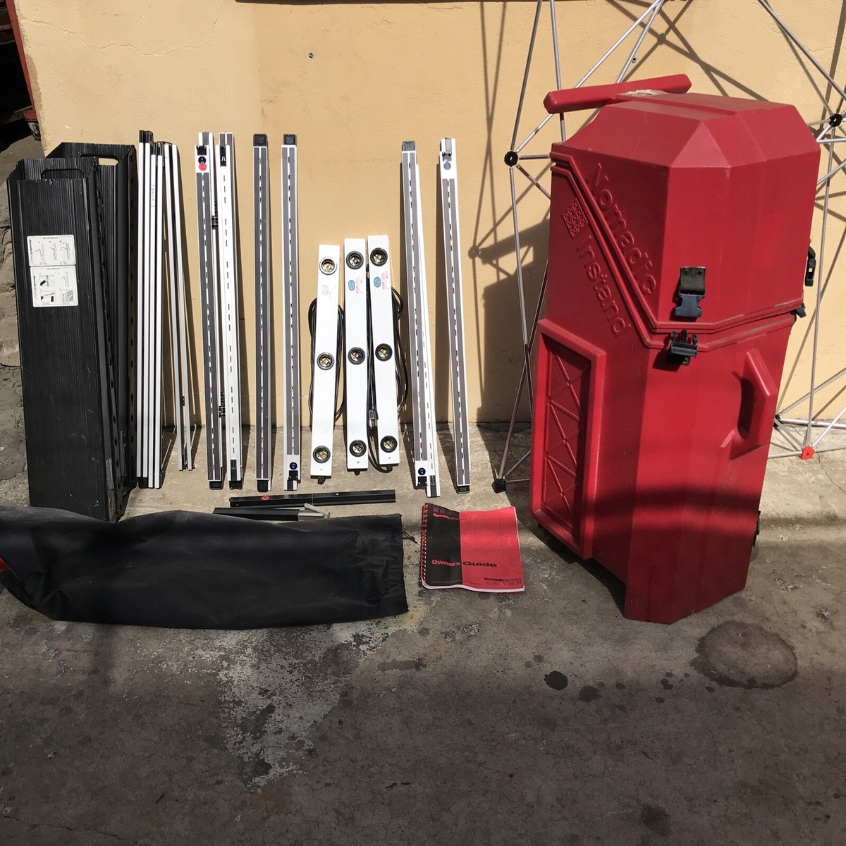 Nomadic Instand 展示会用 イベント用ディスプレイスタンド Nomadic Instand Pop Up Display | eBay