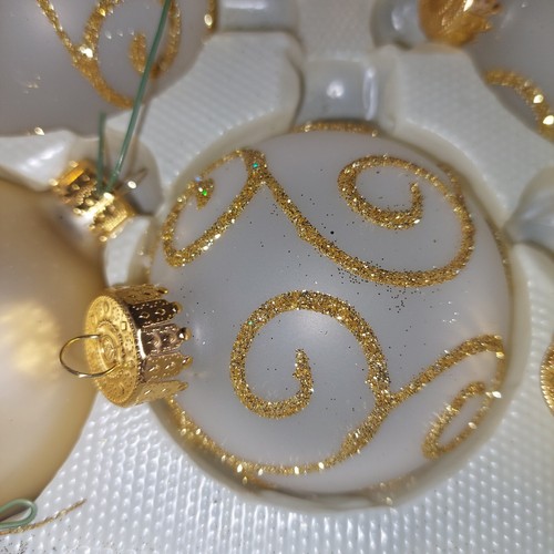 VTG Sparkling Creations Christmas Ornament White Gold Tone Glass Sparkle Set 8 - Bild 3 von 5