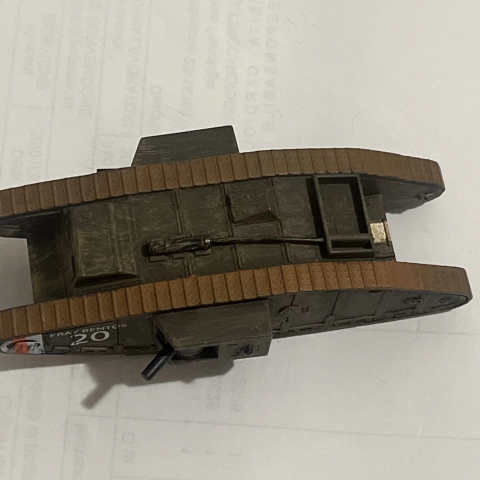 Corgi Showvase MKIV Male Tank Fray Bentos 20 - 1:76 - Immagine 2 di 4