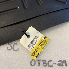 GENUINE GM OEM FRONT FENDER- LINER INNER SPLASH SHIELD PANEL COVER LEFT 22782945