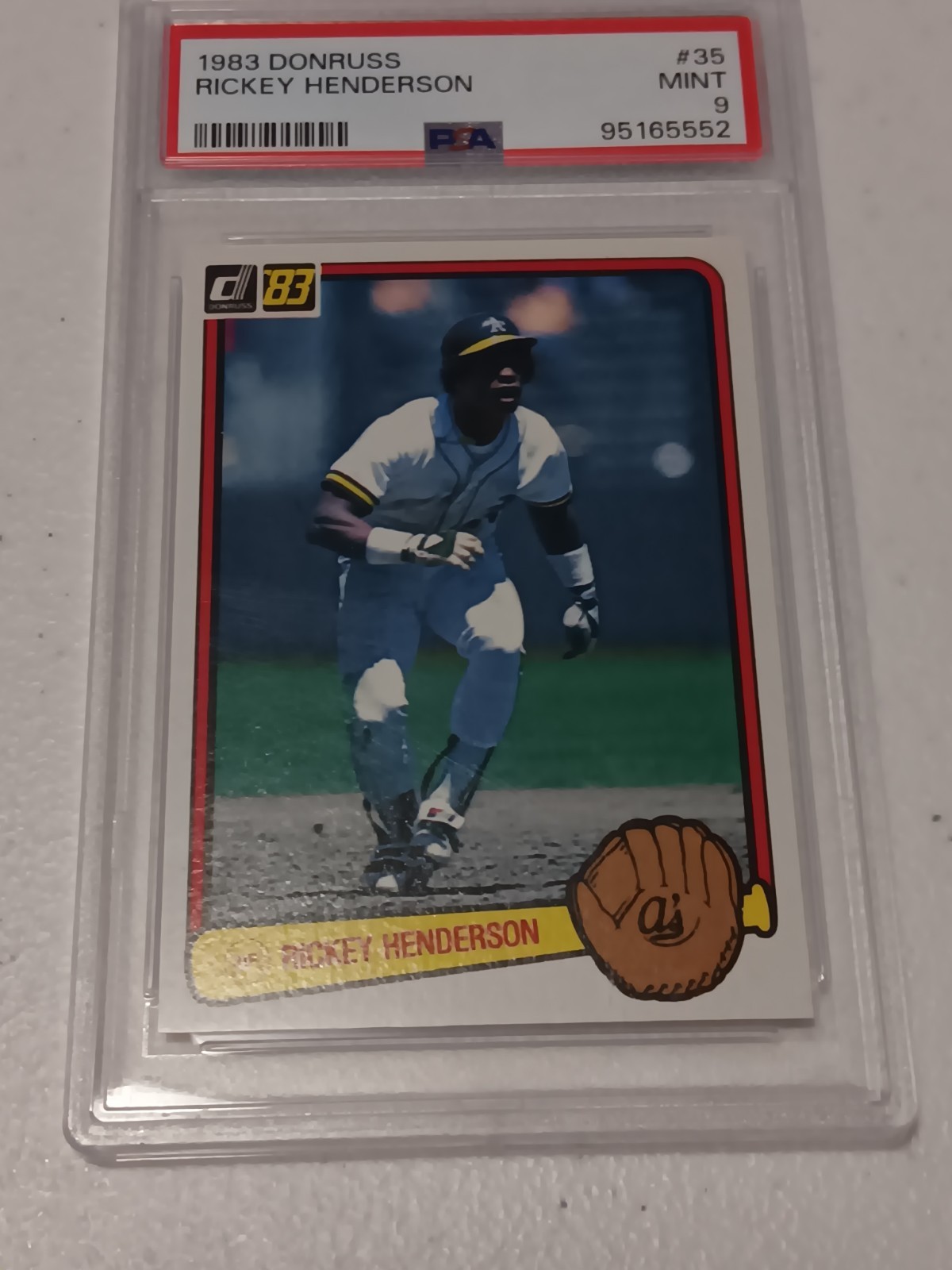 1983 Donruss - Rickey Henderson #35 PSA 9