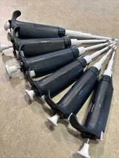 Set of Rainin PipetLite SL Pipet Lite Pipetman pipettes