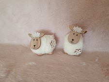 2 Schafe, Osterdekoration