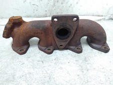 OPEL VIVARO Furgon F7 Auspuffkrümmer 8200868133A 2.0 Diesel 84kw 2013 27716379