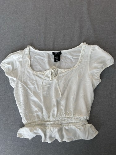 Hot Topic Thorn And Fable Ivory Crop Puff Top Size MD