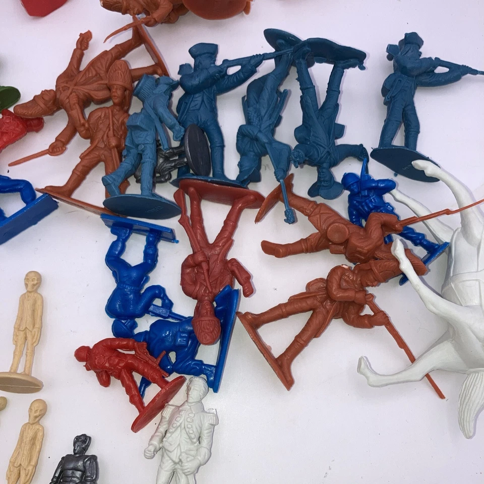 Mini figura de juguete Doctor Who Monster Army modelo de juego de rol Wargaming adorno de pastel Foto 4 de 4