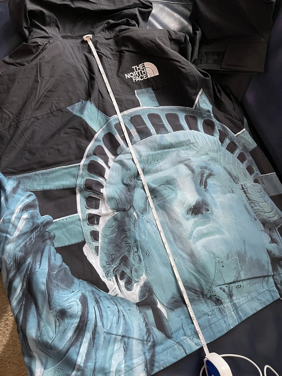BRAND NEW SUPREME THE NORTH FACE STATUE OF LIBERTY MOUNTAIN JACKET